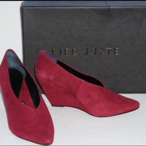 Anthropologie Beautiful red leather wedge